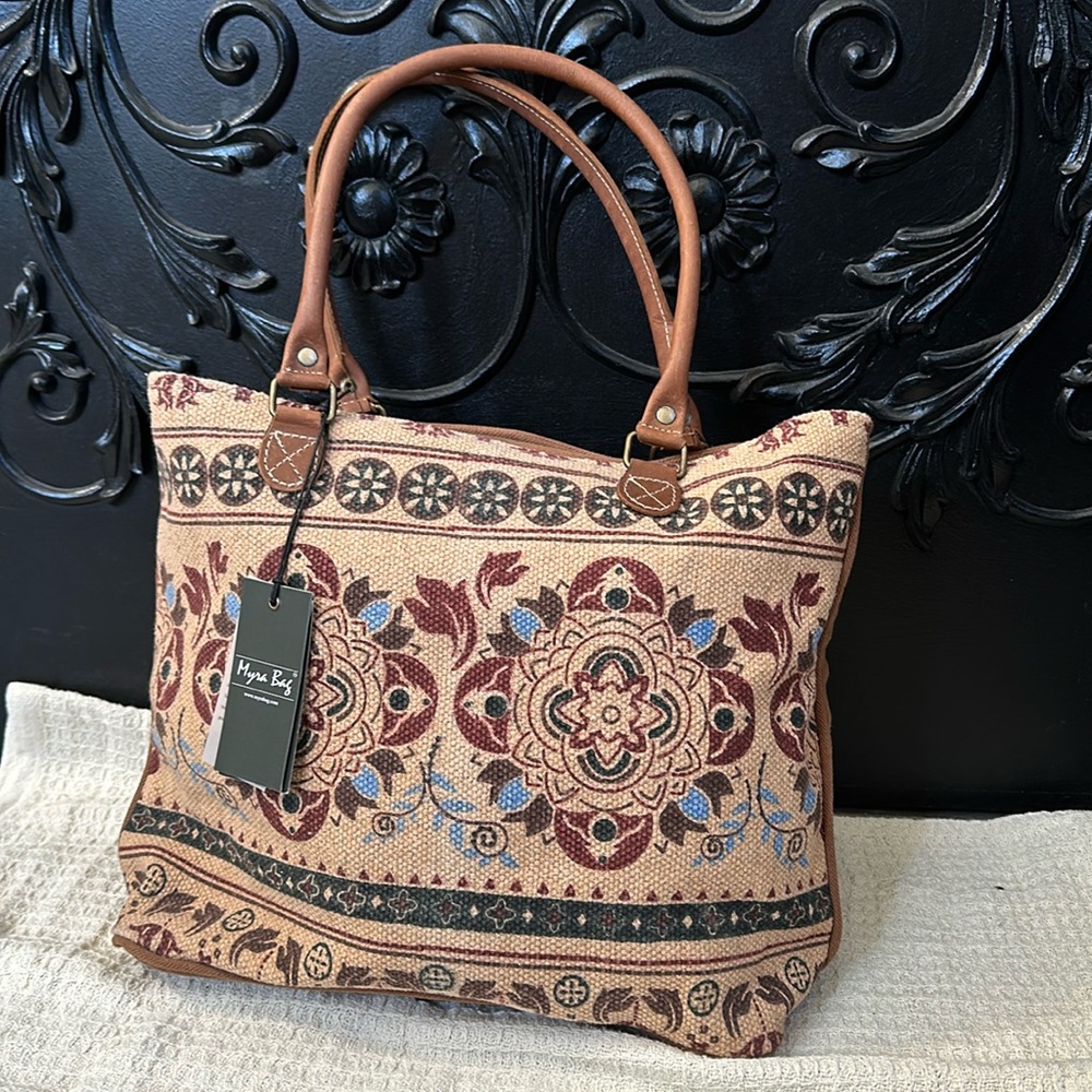 NWT Myra bag